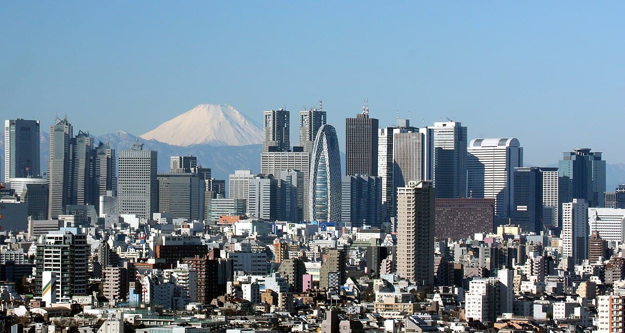 Solo travel in Tokyo, Japan