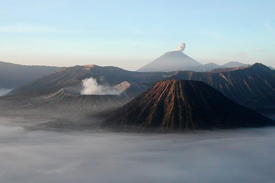 Mount Batur Sunrise Hike β Outdoor & Adventure in Bali