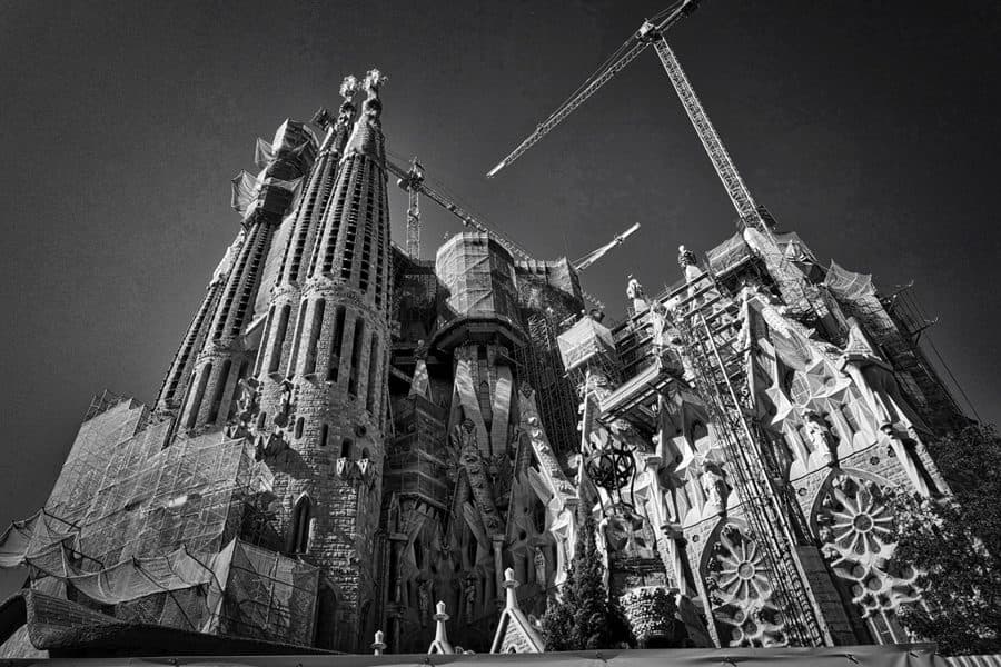 Gaudí & Gothic Quarter Walking Tour — Arts & Culture in Barcelona