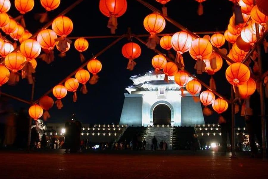 Lantern Making Workshop — Arts & Culture in Hanoi
