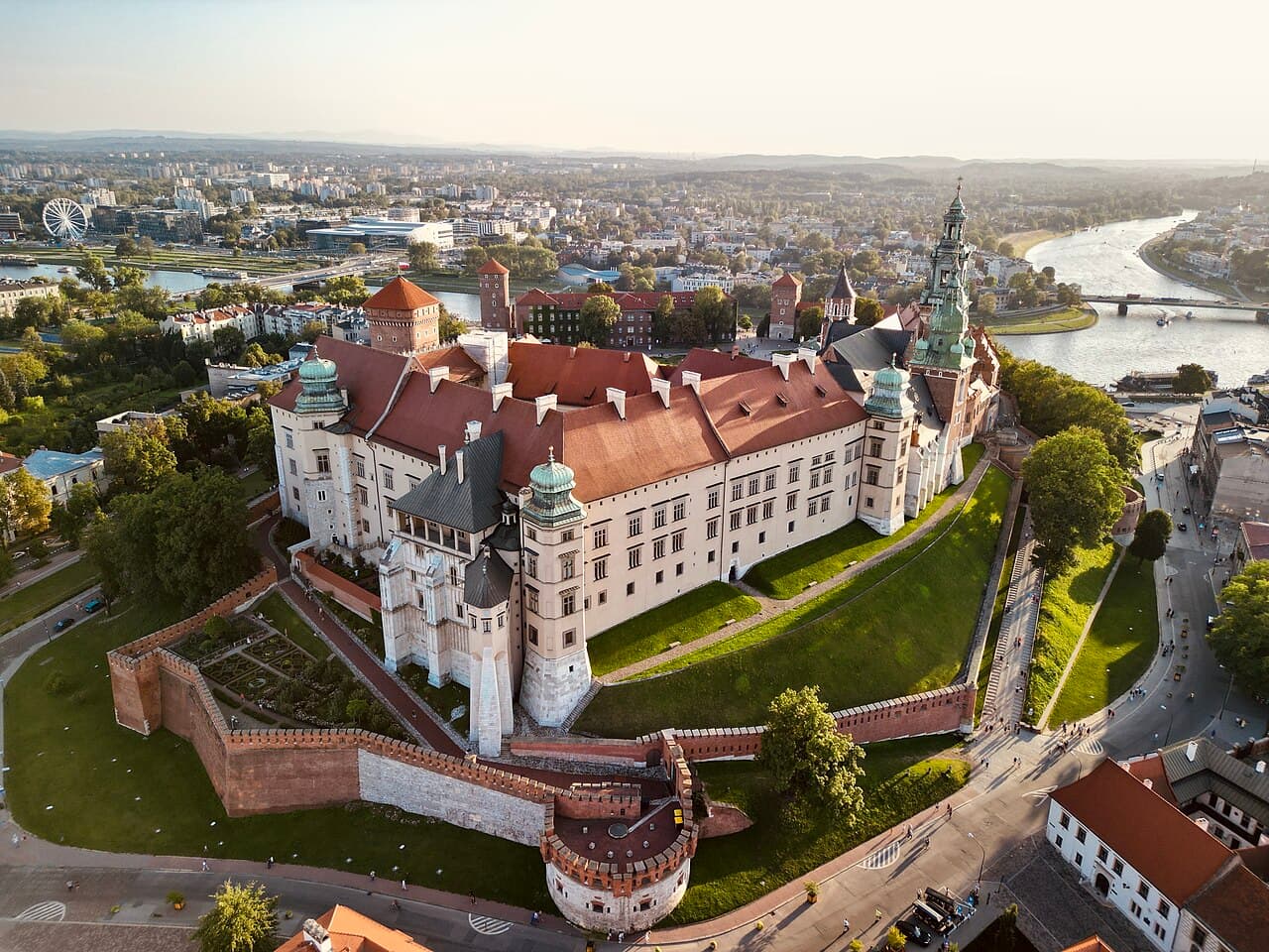 Old Town & Wawel Castle Tour — Arts & Culture in Kraków