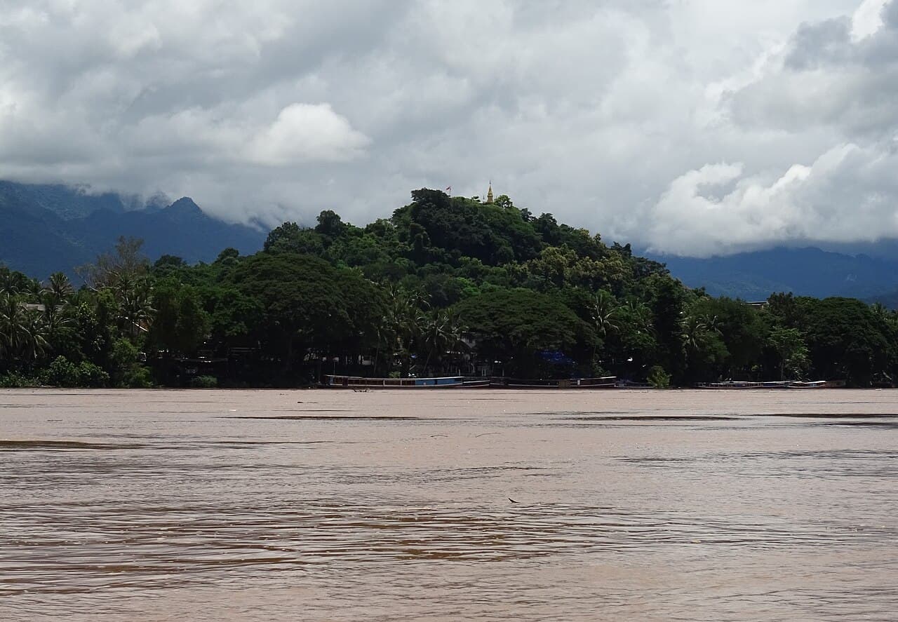 Mount Phousi Sunset & Photography — Photography Walks in Luang Prabang