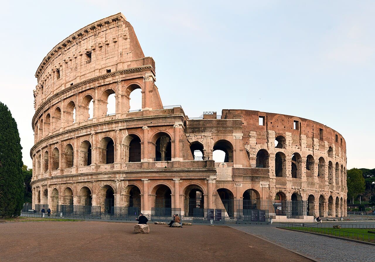 Colosseum & Roman Forum Tour — Arts & Culture in Rome