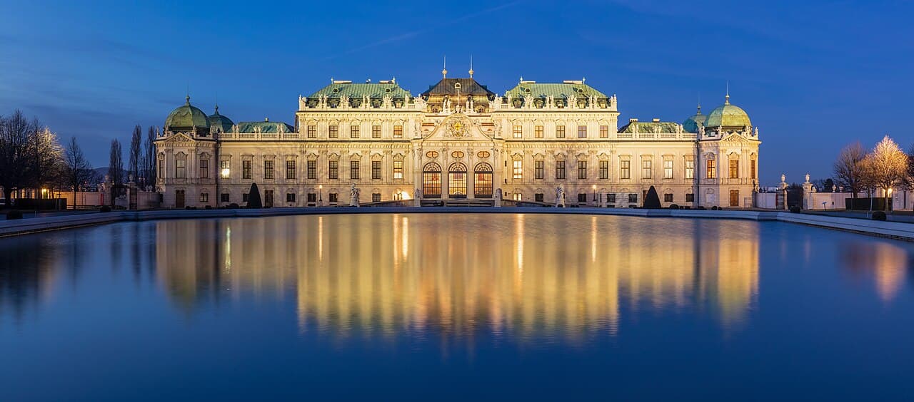 Belvedere & Klimt's 'The Kiss' — Arts & Culture in Vienna