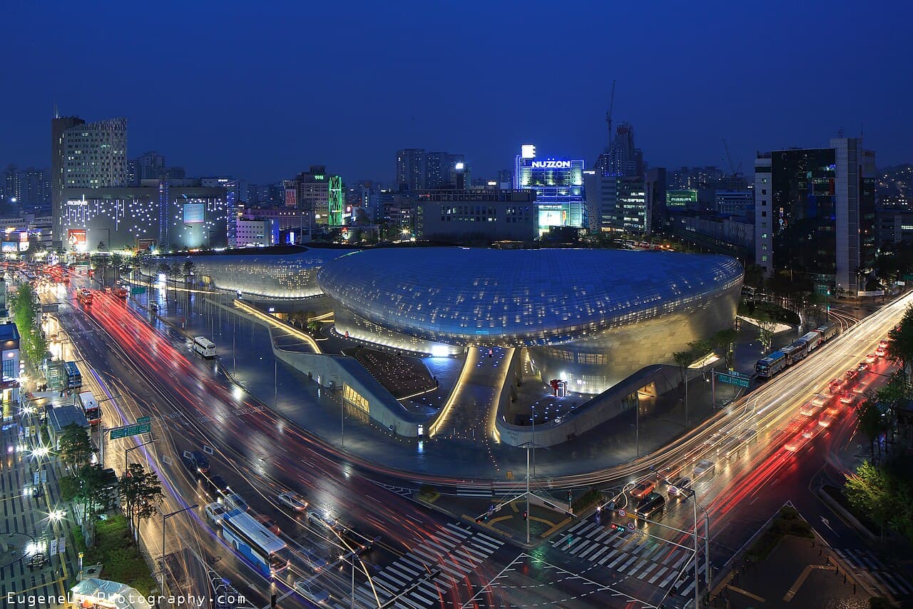 Dongdaemun Design Plaza β Culture in Seoul