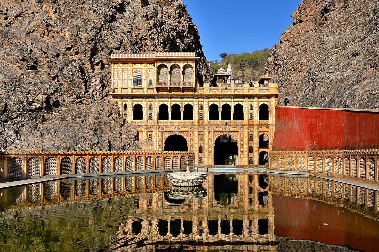 Galtaji (Monkey Temple) β Culture in Jaipur