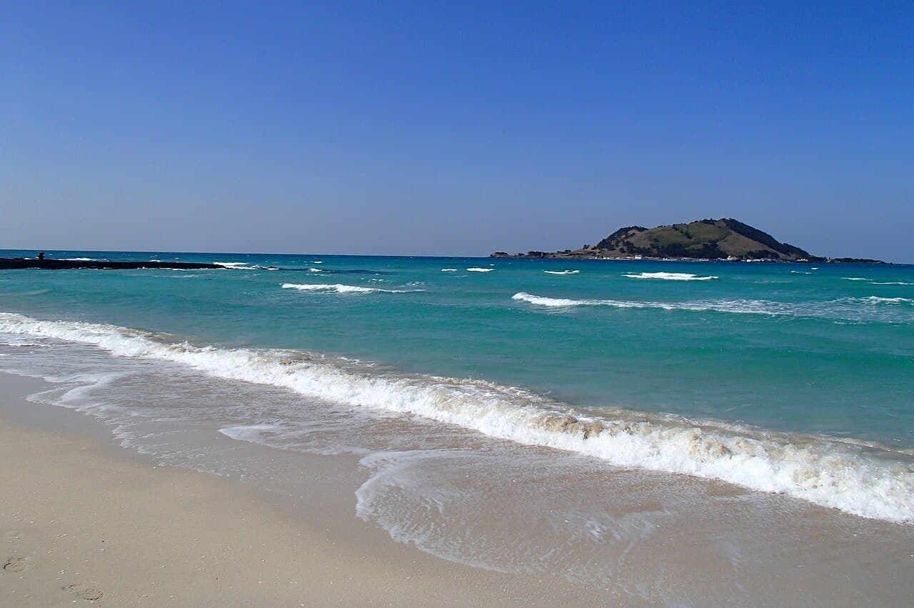 Hyeopjae Beach β Nature in Jeju