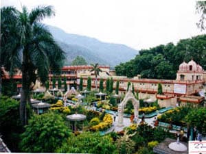 Parmarth Niketan Ashram β Wellness in Rishikesh
