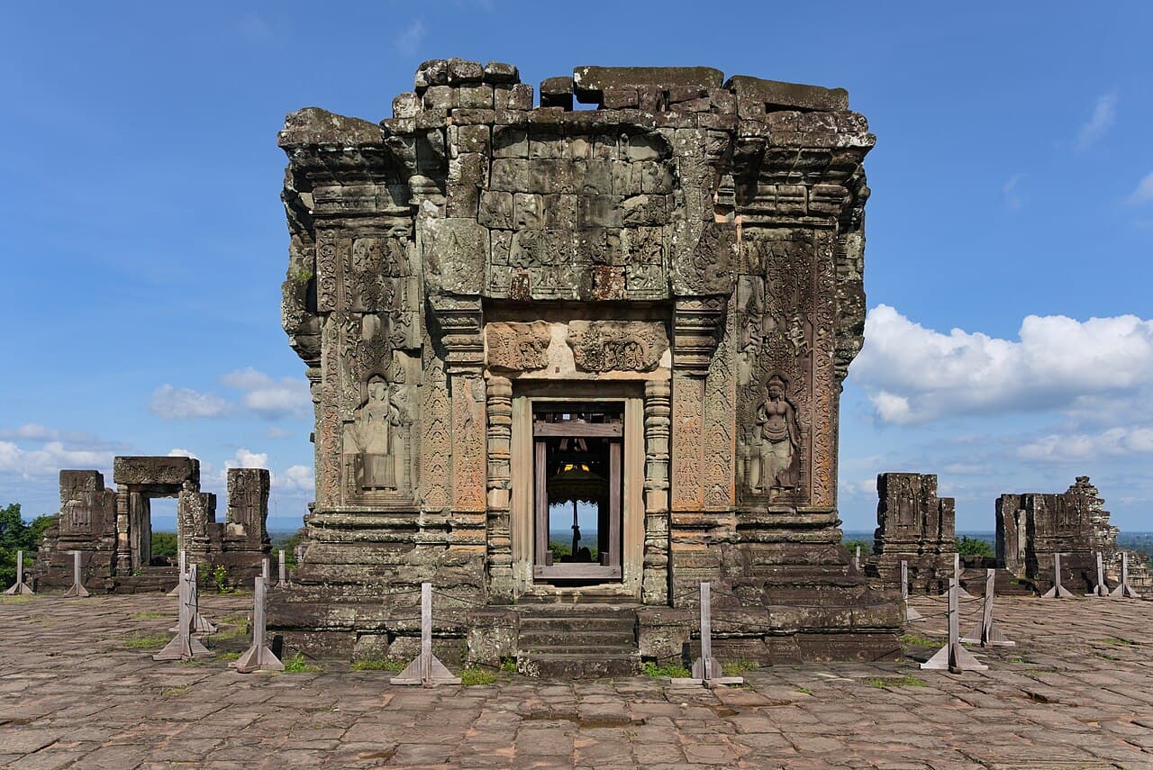 Phnom Bakheng Sunset Temple β Culture in Siem Reap