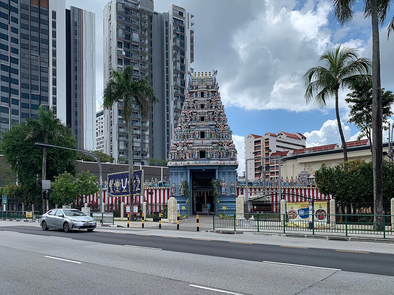 Sri Srinivasa Perumal Temple Singapore β Culture in Singapore