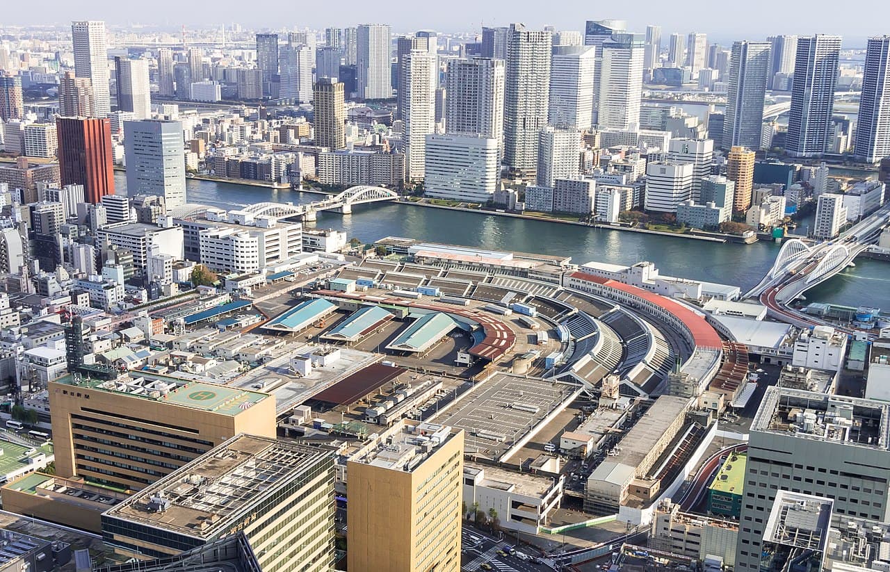 Tsukiji Outer Market β Food & Drink in Tokyo