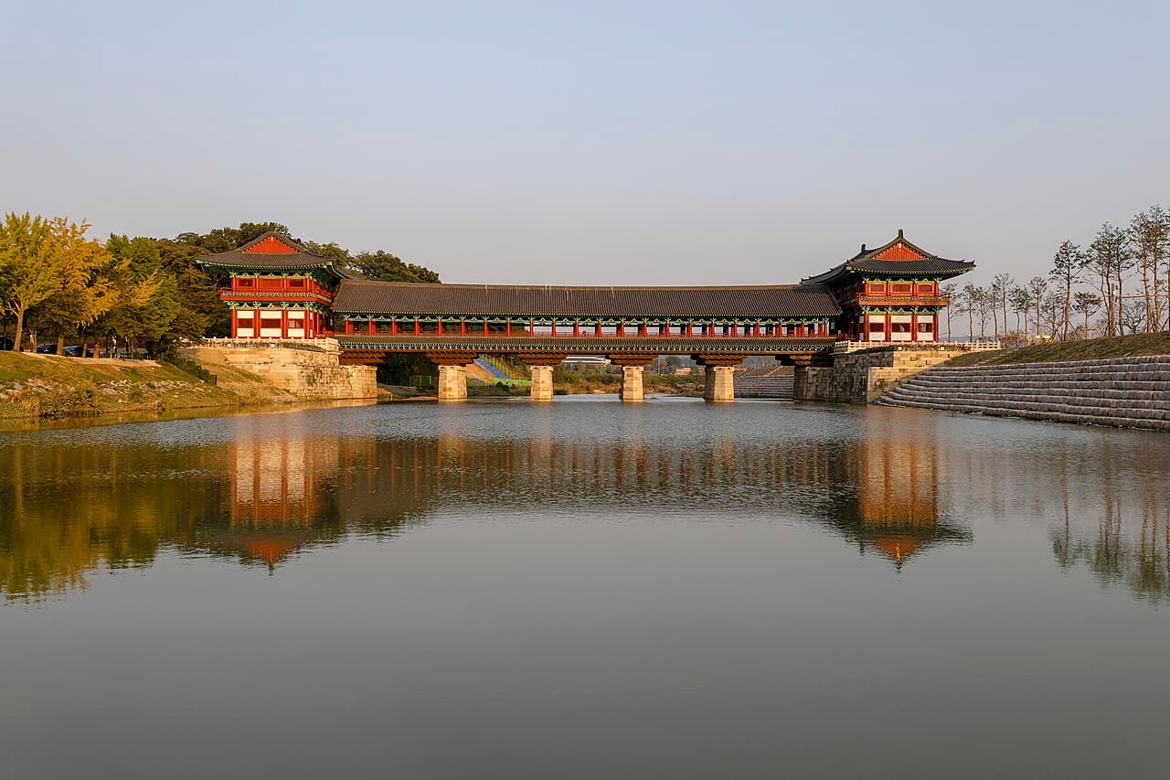 Woljeonggyo Bridge β Culture in Gyeongju
