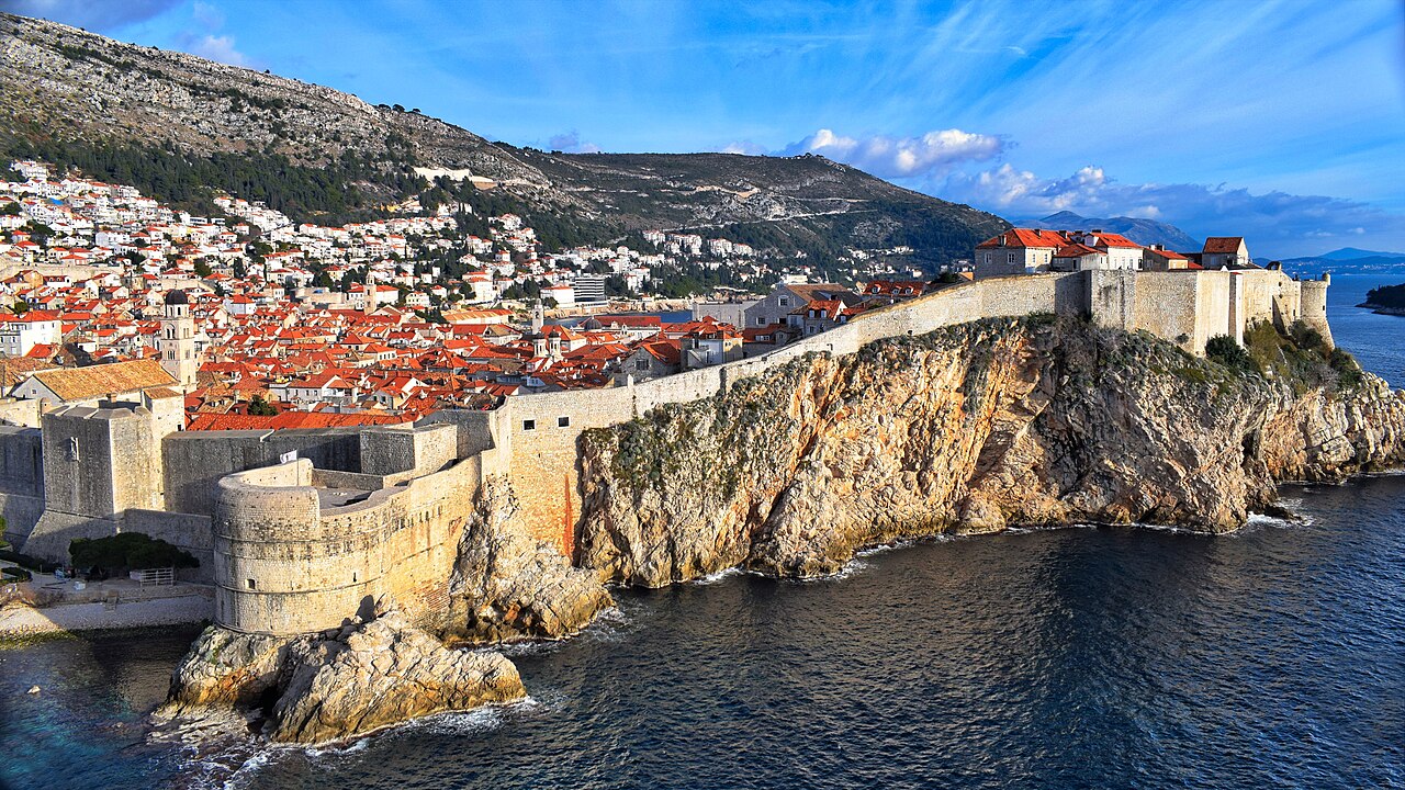 City Walls Walking Tour